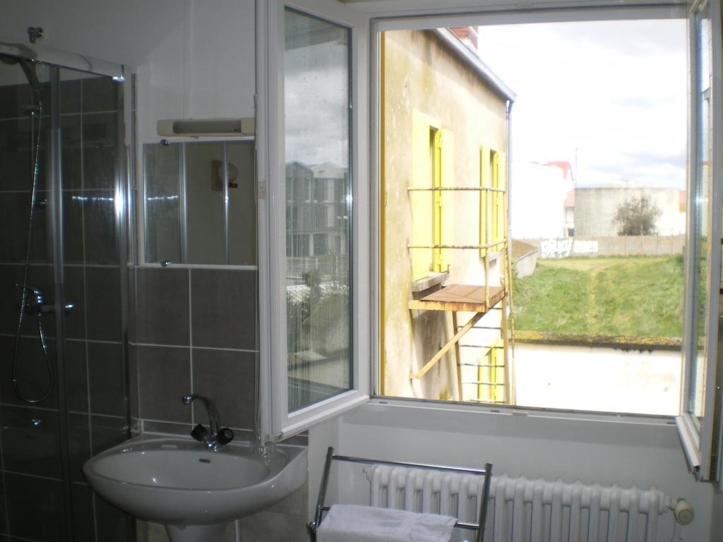 Hotel La Jetee Sud La Rochelle  Exteriör bild